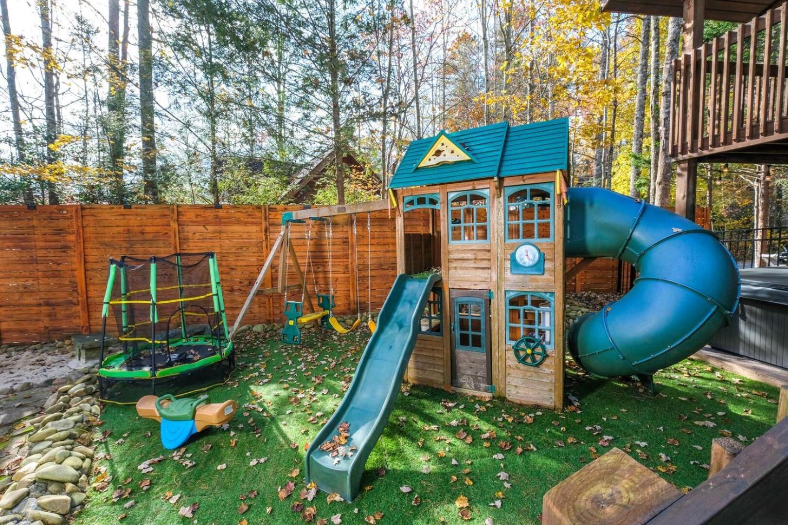 Pitter Patter Swimming Pool Ht Near D'Town Villa Gatlinburg Exteriör bild